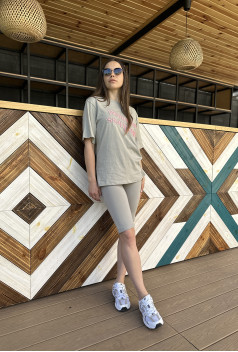 Сірий костюм з велосипедками Wellness. Maritel. Зображення 4 Сірий костюм з велосипедками Wellness. Maritel. Зображення 4