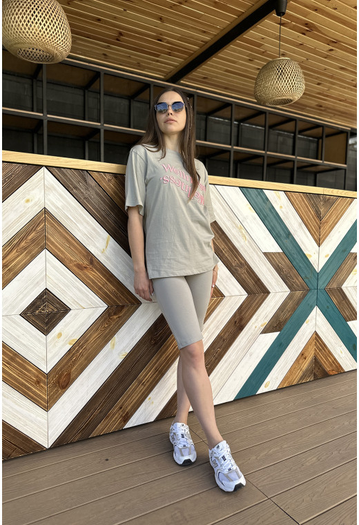 Сірий костюм з велосипедками Wellness — 105086. Maritel. Зображення 4 Сірий костюм з велосипедками Wellness — 105086. Maritel. Зображення 4