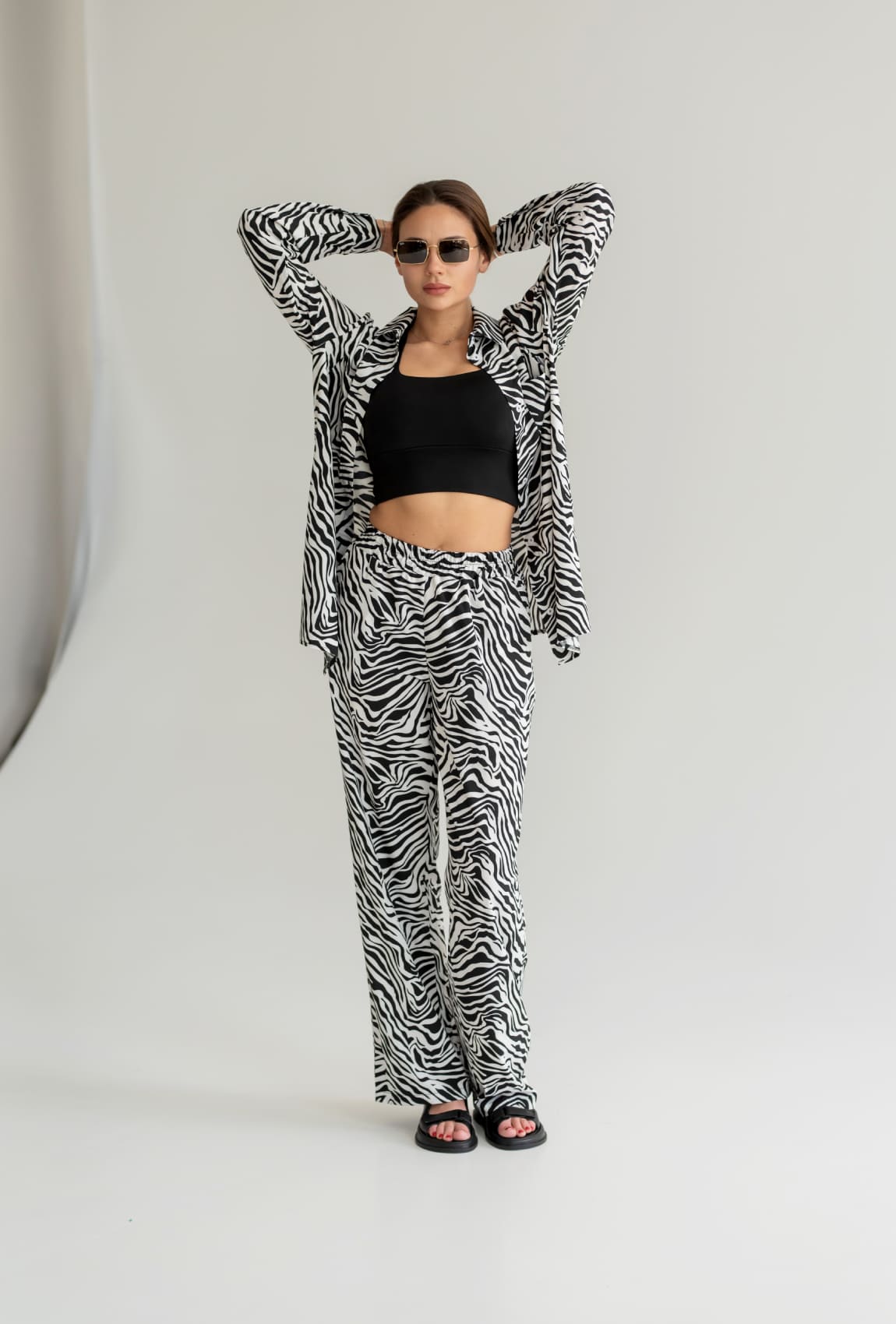 Молочный костюм в зебру —  550371. Maritel