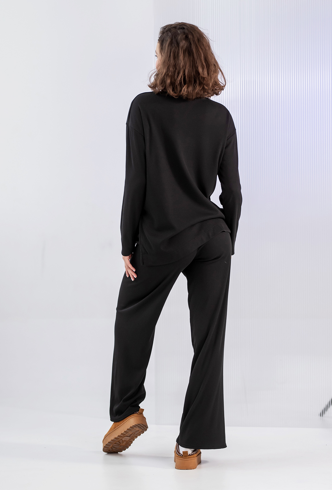 Повседневный черный костюм — 719373. Maritel. Изображенние 1 Повседневный черный костюм — 719373. Maritel. Изображенние 1