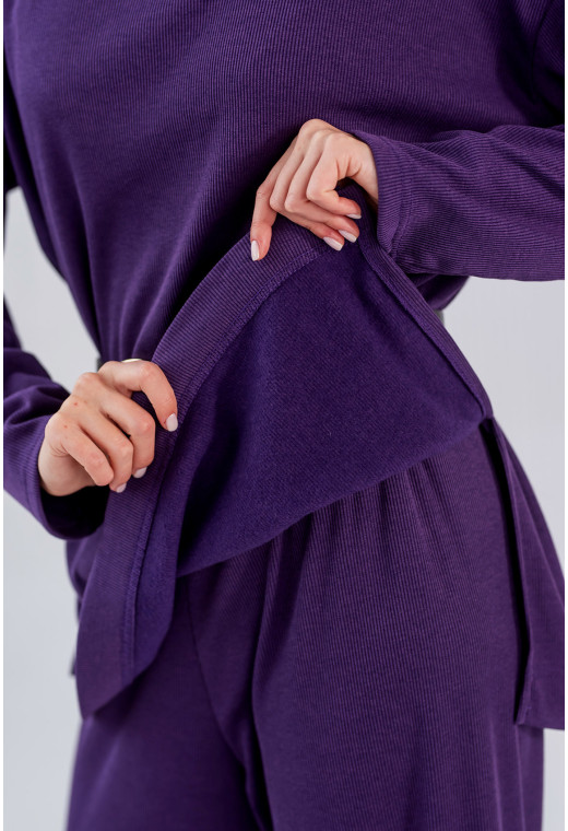 Фиолетовый костюм комфорт — 395082. Maritel. Изображенние 3 Фиолетовый костюм комфорт — 395082. Maritel. Изображенние 3