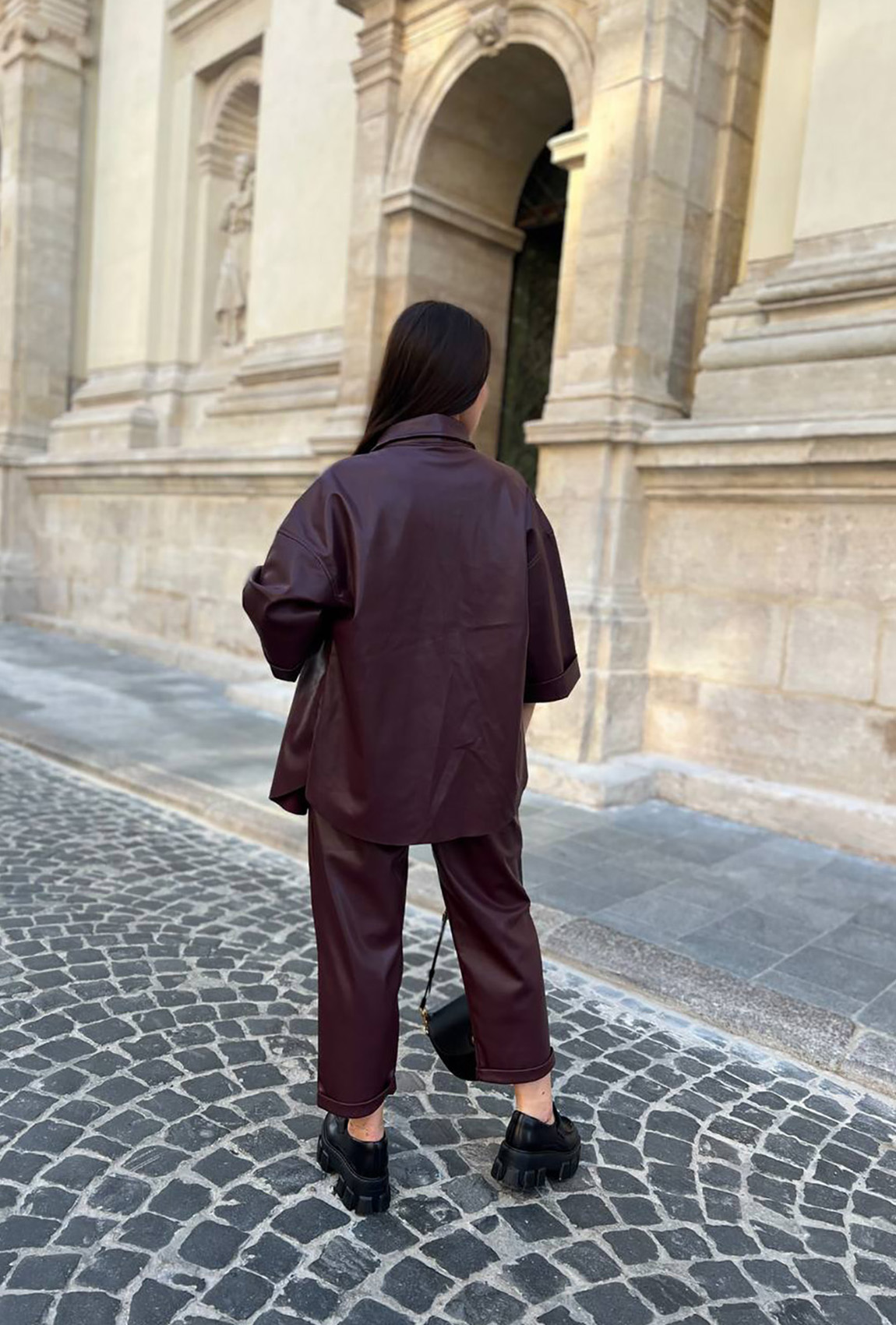 Бордовый костюм экокожа —  786435. Maritel. Изображенние 1