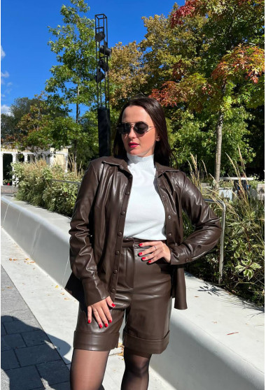 Коричневий костюм екошкіра з шортами. Maritel. Зображення 12