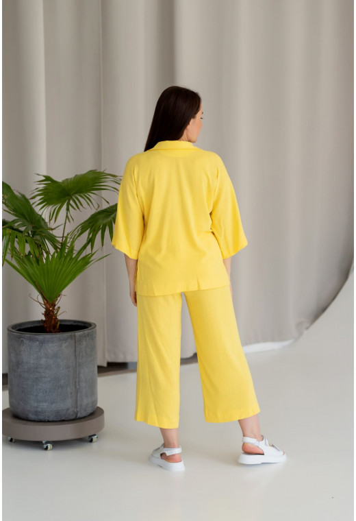 Желтый льняной костюм с кюлотами — 381397. Maritel. Изображенние 1 Желтый льняной костюм с кюлотами — 381397. Maritel. Изображенние 1