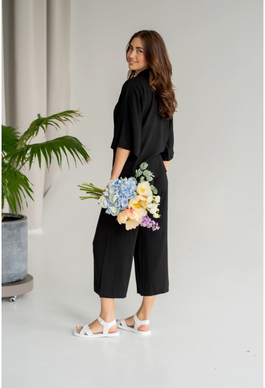 Черный льняной костюм с кюлотами — 648035. Maritel. Изображенние 1 Черный льняной костюм с кюлотами — 648035. Maritel. Изображенние 1