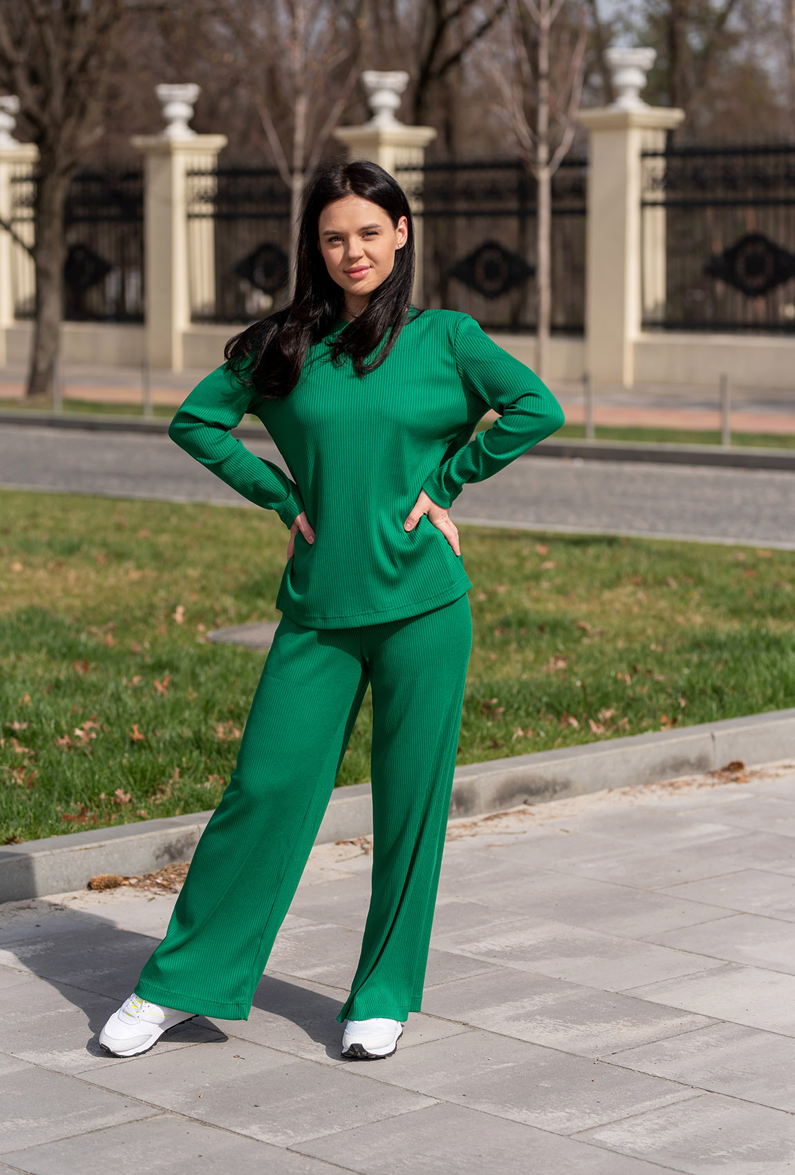 Зеленый костюм Натали — 258139. Maritel Зеленый костюм Натали — 258139. Maritel