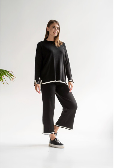 Чорний в'язаний костюм з окантовкою. Maritel. Зображення 7