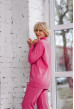 Малиновый вязаный костюм поло — 219371. Maritel. Изображенние 2 Малиновый вязаный костюм поло — 219371. Maritel. Изображенние 2