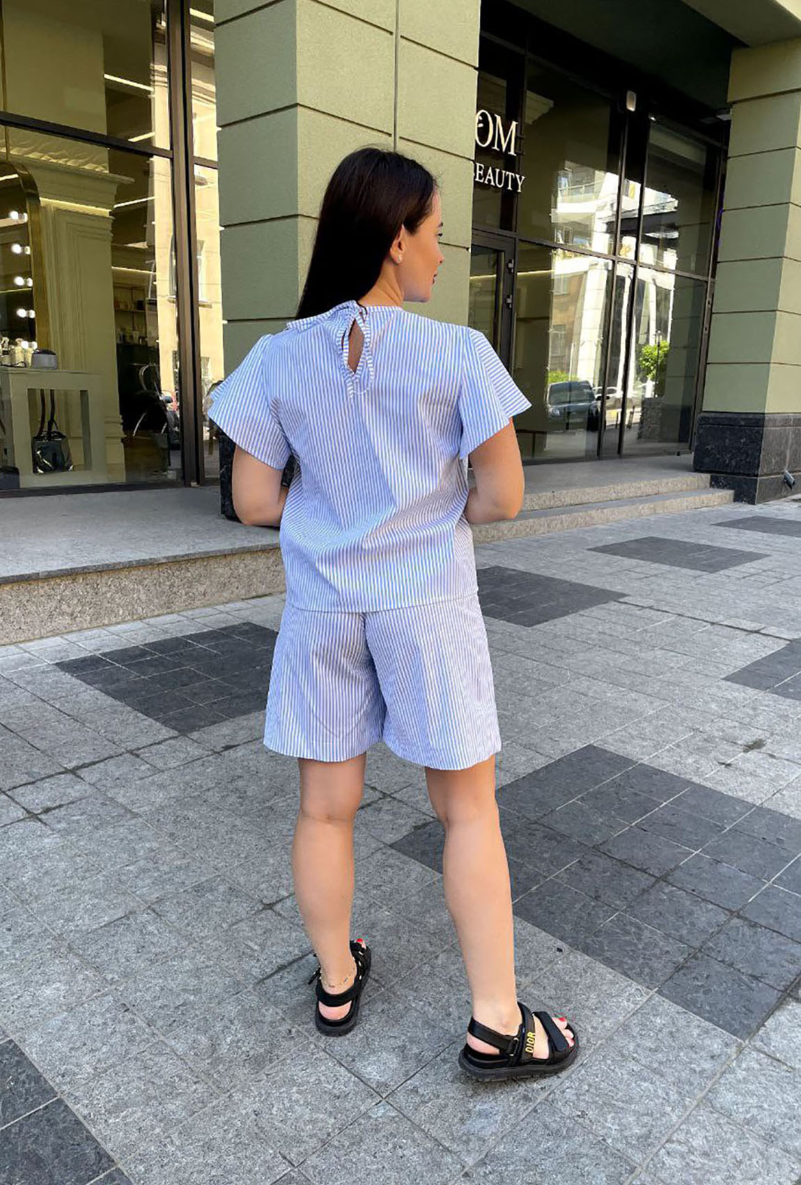 Голубой костюм в молочную полоску — 906555. Maritel. Изображенние 1 Голубой костюм в молочную полоску — 906555. Maritel. Изображенние 1