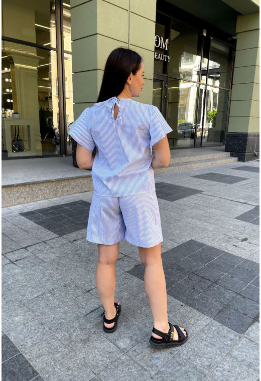 Голубой костюм в молочную полоску — 906555. Maritel. Изображенние 1 Голубой костюм в молочную полоску — 906555. Maritel. Изображенние 1