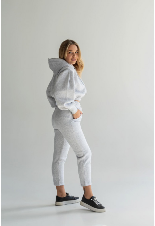 Серый костюм на резинке — 540115. Maritel. Изображенние 2 Серый костюм на резинке — 540115. Maritel. Изображенние 2