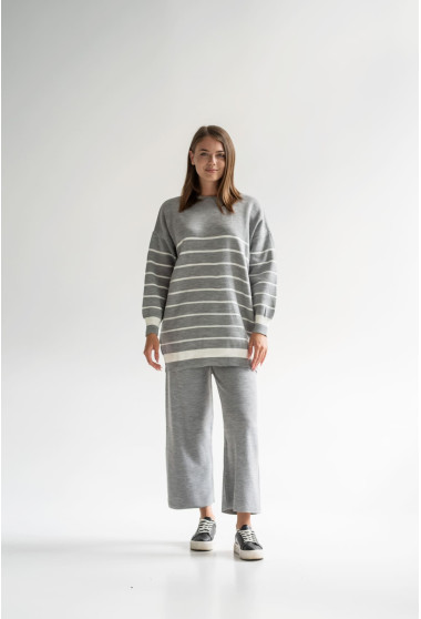 Сірий костюм з тунікою. Maritel. Зображення 5