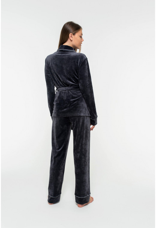 Сірий костюм з кишенею шаль — 496862. Maritel. Зображення 1 Сірий костюм з кишенею шаль — 496862. Maritel. Зображення 1