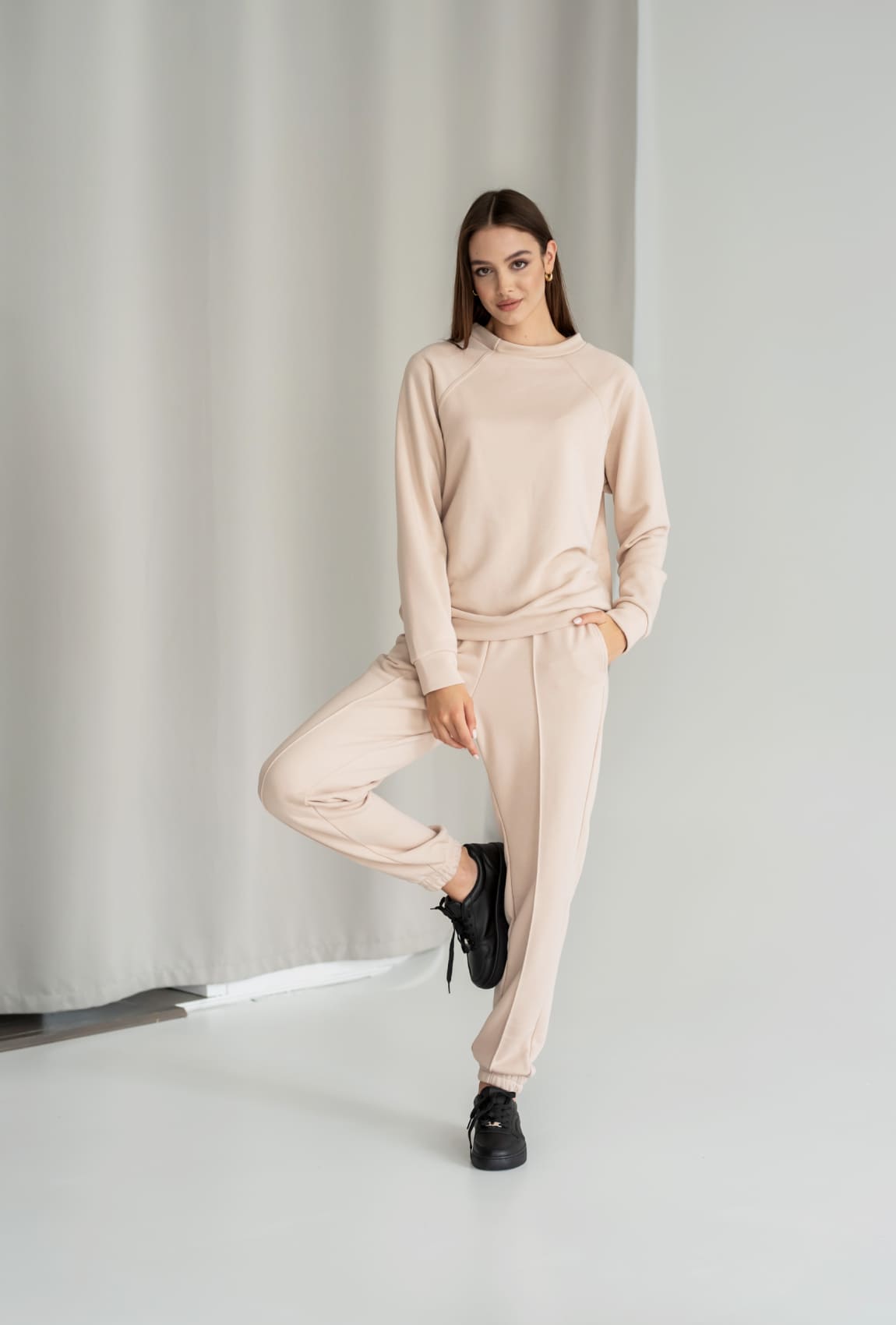 Бежевый спортивный костюм с отсрочкой — 452440. Maritel Бежевый спортивный костюм с отсрочкой — 452440. Maritel