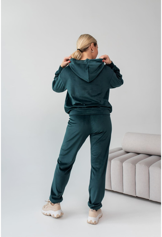 Изумрудный спортивный велюровый костюм (с капюшоном) — 421492. Maritel. Изображенние 2 Изумрудный спортивный велюровый костюм (с капюшоном) — 421492. Maritel. Изображенние 2