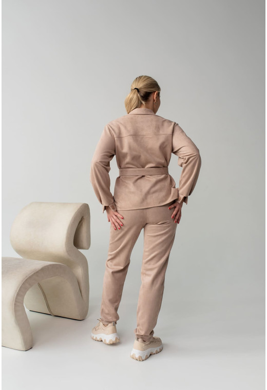 Бежевий весняний костюм — 412225. Maritel. Зображення 2 Бежевий весняний костюм — 412225. Maritel. Зображення 2