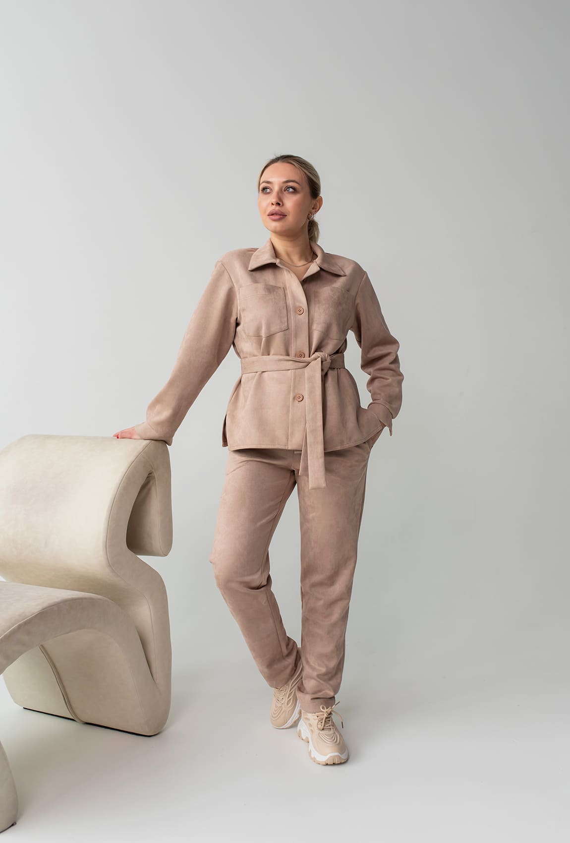 Бежевий весняний костюм — 412225. Maritel Бежевий весняний костюм — 412225. Maritel