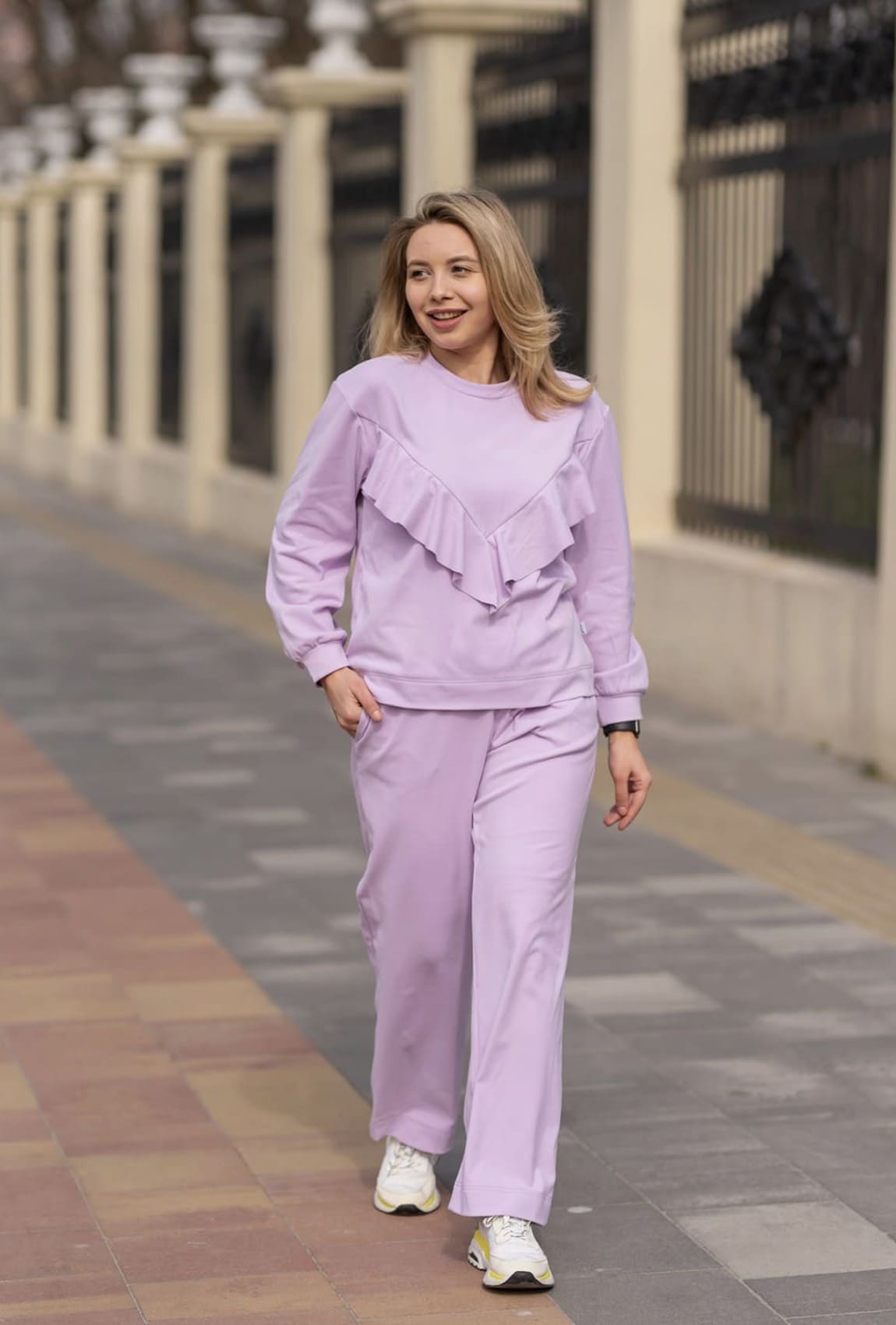 Лавандовий костюм волан без капюшона — 543580. Maritel. Зображення 2 Лавандовий костюм волан без капюшона — 543580. Maritel. Зображення 2