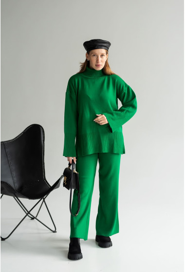 Зелений в'язаний костюм з широким рукавом. Maritel. Зображення 8