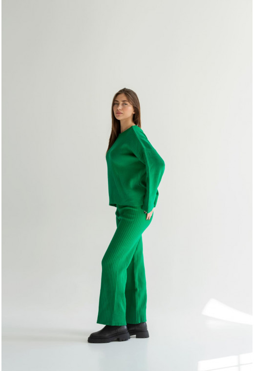 Зеленый вязаный костюм в рубчик — 565364. Maritel. Изображенние 1 Зеленый вязаный костюм в рубчик — 565364. Maritel. Изображенние 1