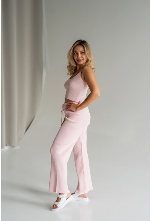 Розовый вязаный костюм топ + брюки — 137078. Maritel. Изображенние 2 Розовый вязаный костюм топ + брюки — 137078. Maritel. Изображенние 2