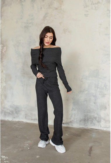 Графітовий в'язаний костюм зі спущеними плечима . Maritel. Зображення 6