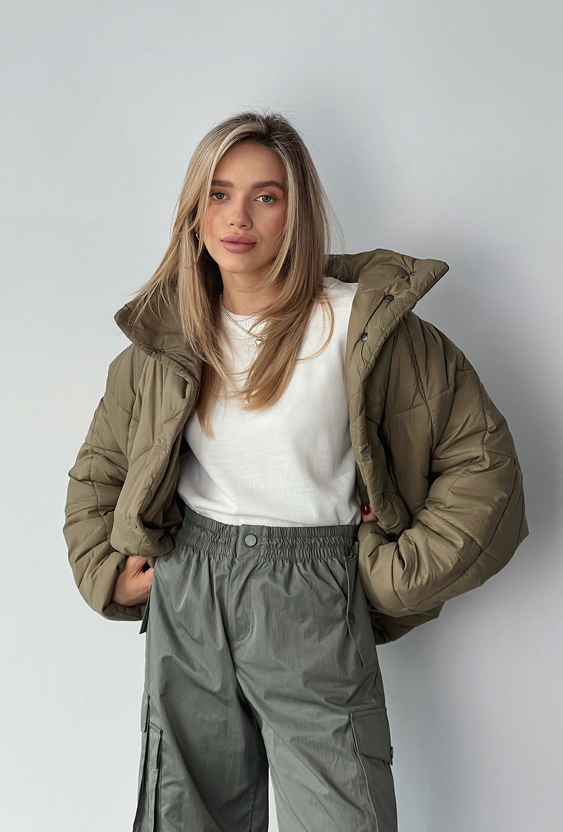 Куртка летучая мышь хаки —  894448. Maritel. Изображенние 2 Куртка летучая мышь хаки —  894448. Maritel. Изображенние 2