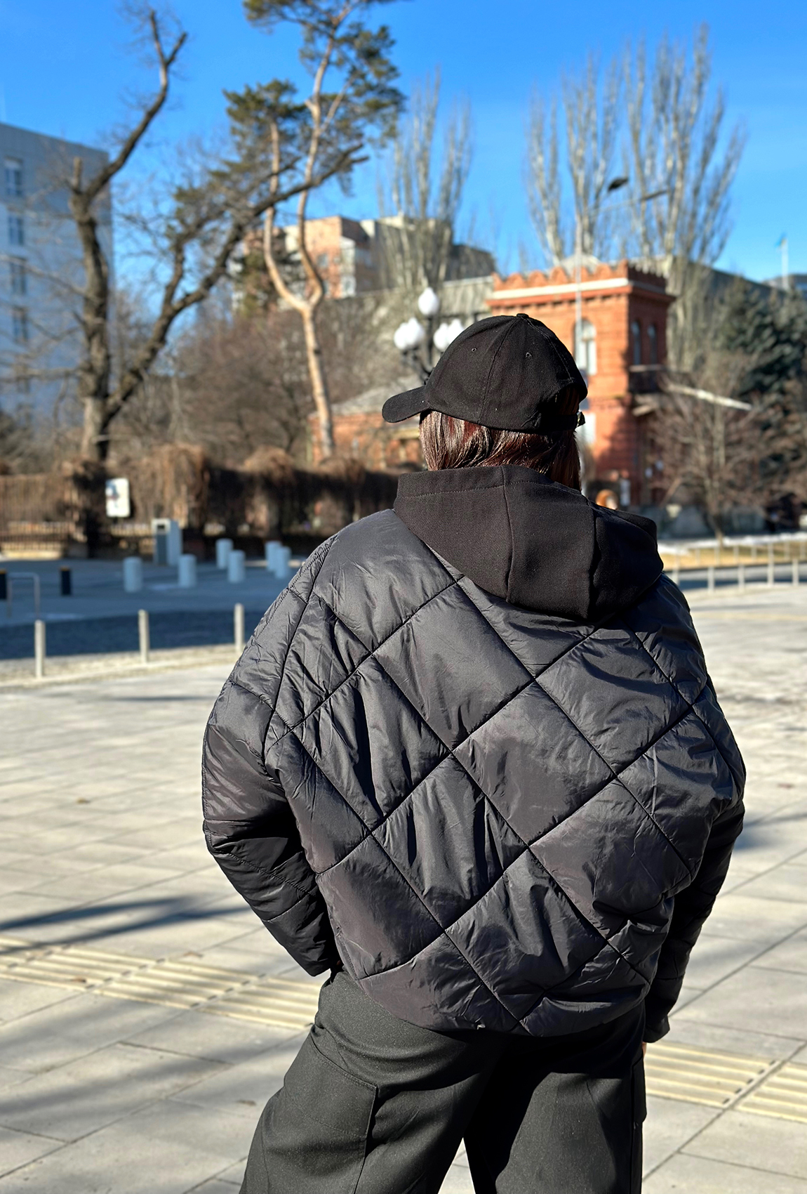 Чорна куртка кажан  —  643966. Maritel. Зображення 2 Чорна куртка кажан  —  643966. Maritel. Зображення 2