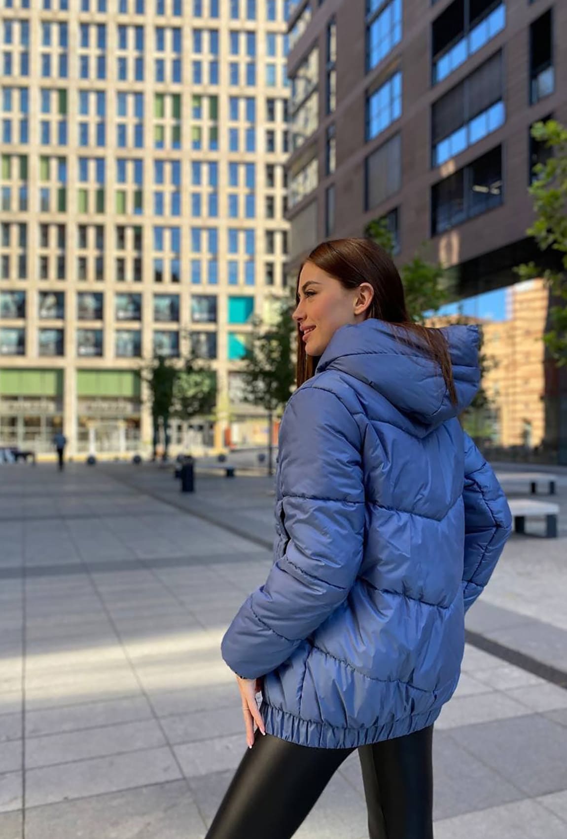 Синяя куртка на резинки —  964167. Maritel. Изображенние 1 Синяя куртка на резинки —  964167. Maritel. Изображенние 1