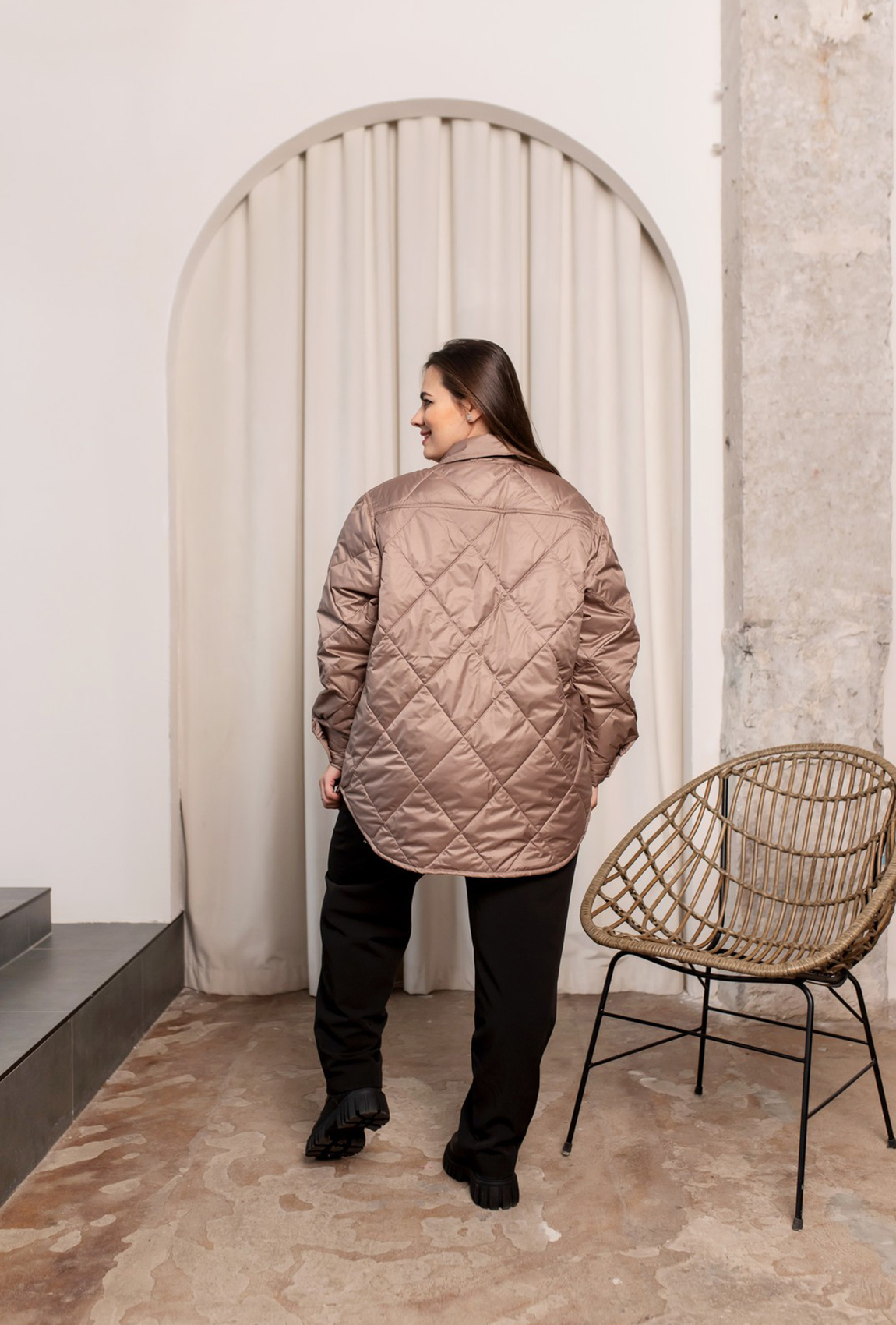 Темно-бежевая стеганная куртка-рубашка —  927420. Maritel. Изображенние 1