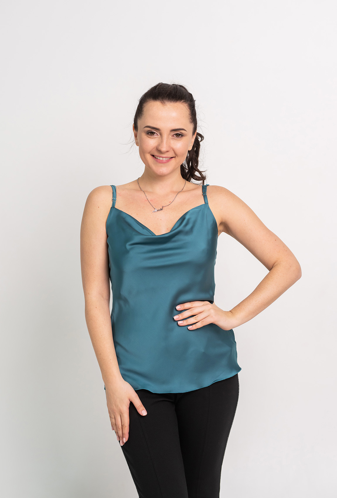 Смарагдова шовкова майка — 764836. Maritel Смарагдова шовкова майка — 764836. Maritel