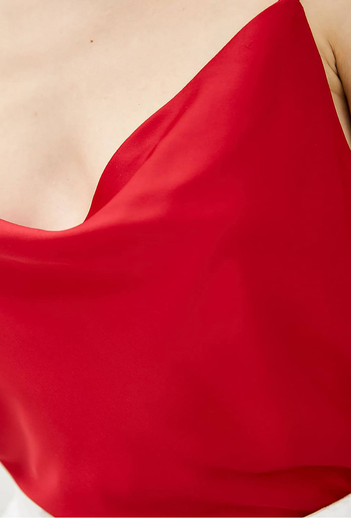 Червона шовкова майка — 473878. Maritel. Зображення 1 Червона шовкова майка — 473878. Maritel. Зображення 1