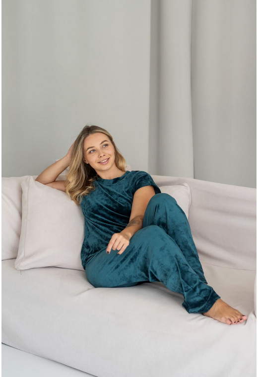 Смарагдова велюрова піжама обрі з брюками —  102852. Maritel. Зображення 1 Смарагдова велюрова піжама обрі з брюками —  102852. Maritel. Зображення 1