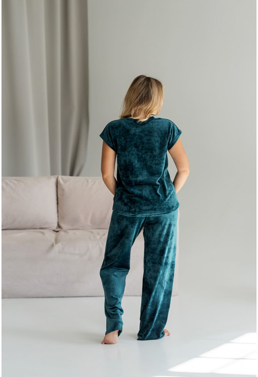 Смарагдова велюрова піжама обрі з брюками —  102852. Maritel. Зображення 2 Смарагдова велюрова піжама обрі з брюками —  102852. Maritel. Зображення 2