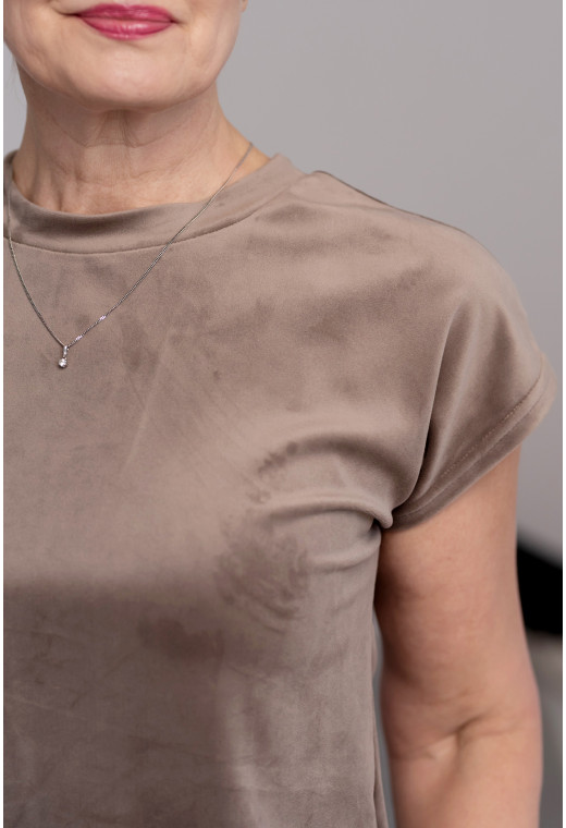 Велюрова піжама обрі з брюками капучино —  906167. Maritel. Зображення 2 Велюрова піжама обрі з брюками капучино —  906167. Maritel. Зображення 2