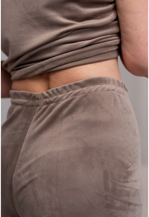 Велюрова піжама обрі з брюками капучино —  906167. Maritel. Зображення 3 Велюрова піжама обрі з брюками капучино —  906167. Maritel. Зображення 3