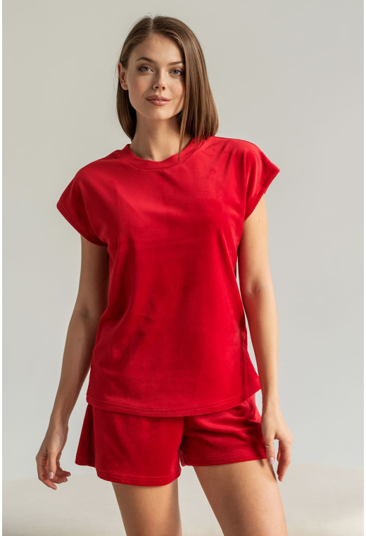 Красная велюровая пижама обри с шортами — 164249. Maritel. Изображенние 1 Красная велюровая пижама обри с шортами — 164249. Maritel. Изображенние 1