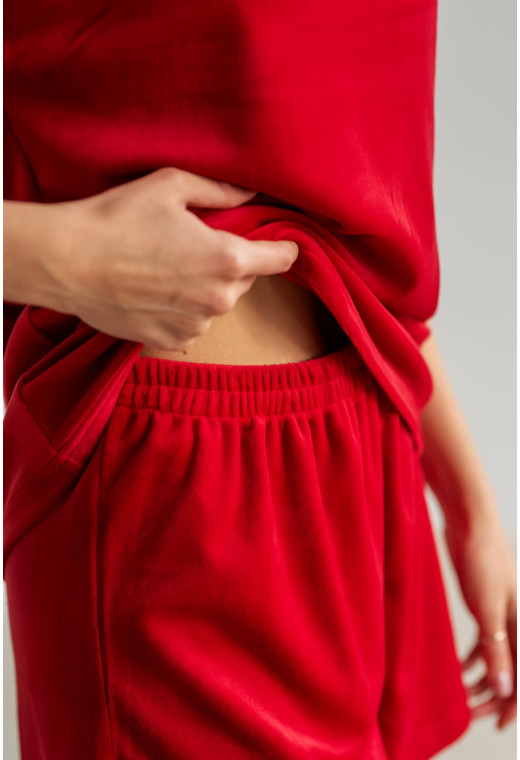 Красная велюровая пижама обри с шортами — 164249. Maritel. Изображенние 3 Красная велюровая пижама обри с шортами — 164249. Maritel. Изображенние 3