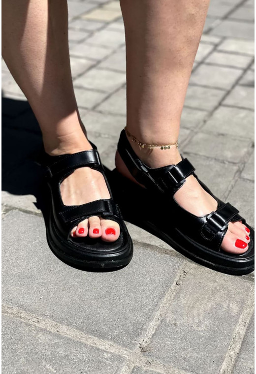 Чорні шкіряні босоніжки — 286436. Maritel. Зображення 1 Чорні шкіряні босоніжки — 286436. Maritel. Зображення 1