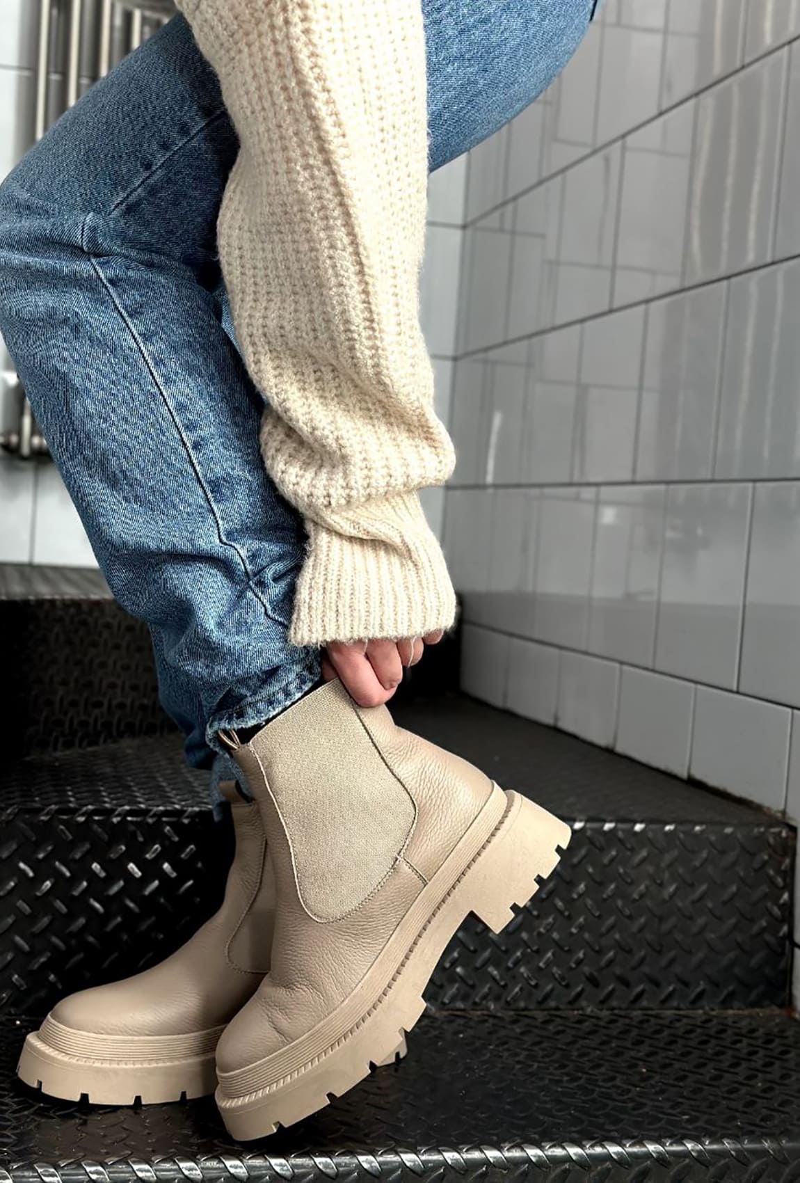 Бежевые челси —  671375. Maritel. Изображенние 2