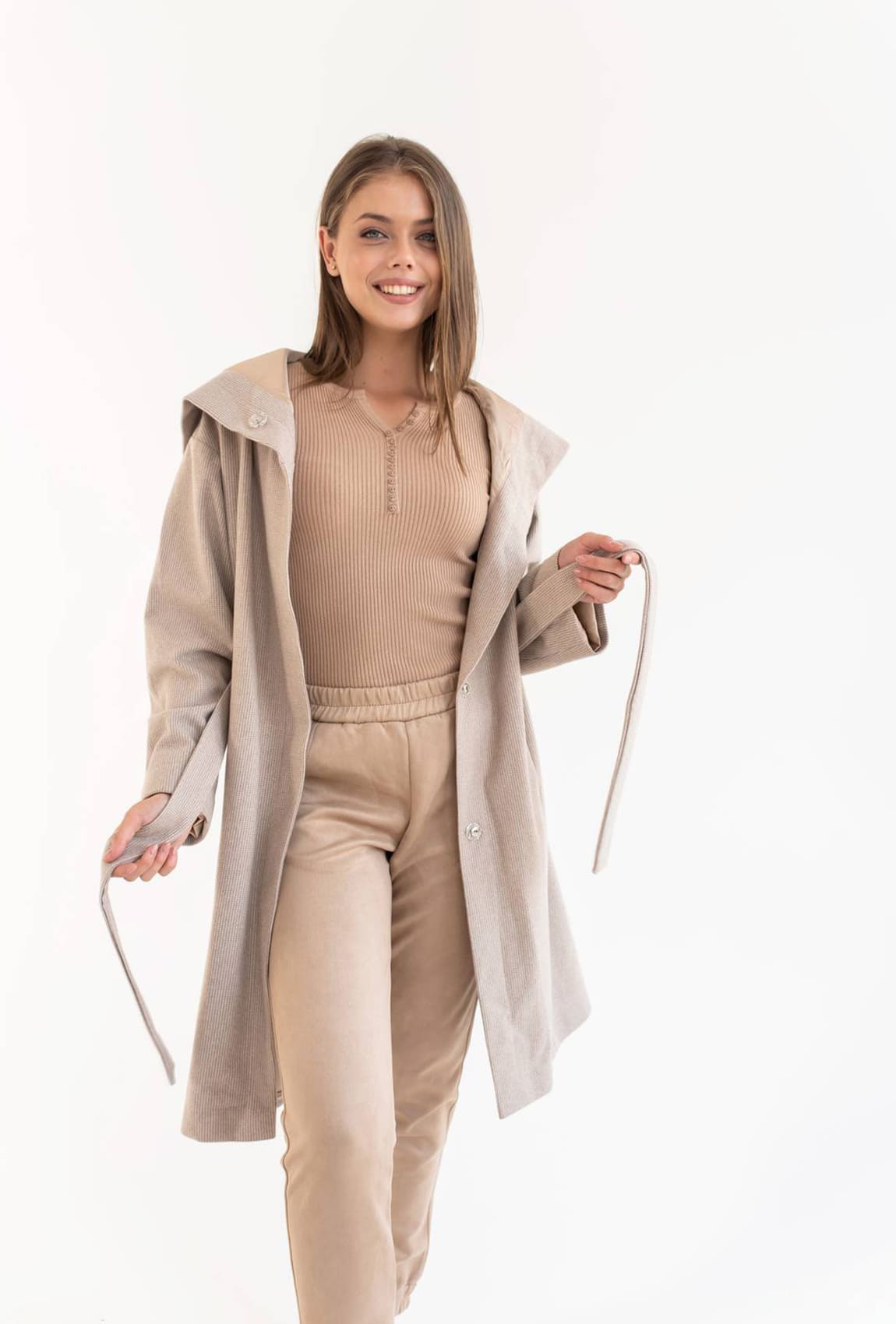 Бежеве пальто з капюшоном  —  263712. Maritel. Зображення 2