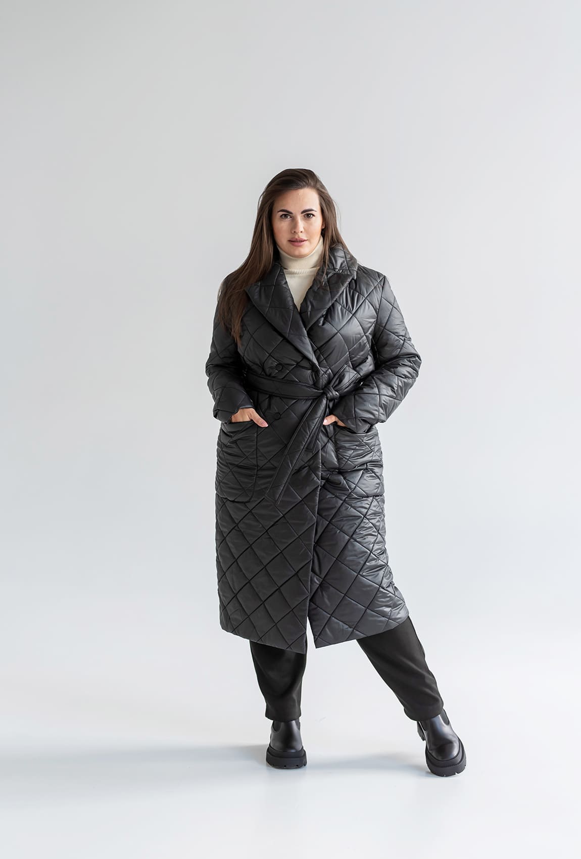 Чорне пальто плащівка в ромб —  964075. Maritel