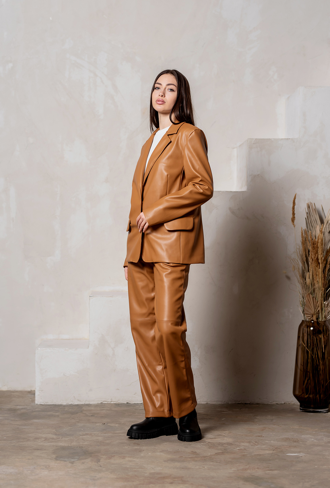 Коричневый пиджак экокожа —  724170. Maritel. Изображенние 1