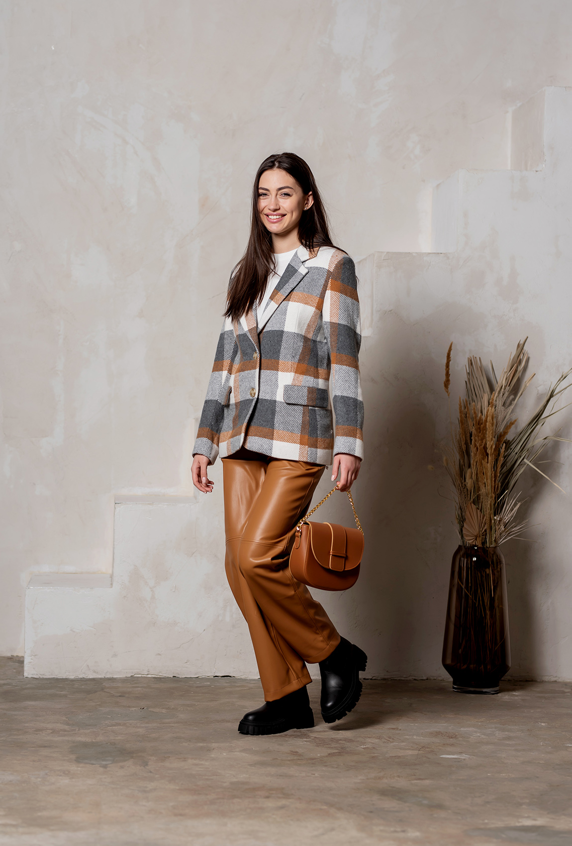 Пиджак в светлую клеточку —  593017. Maritel. Изображенние 2