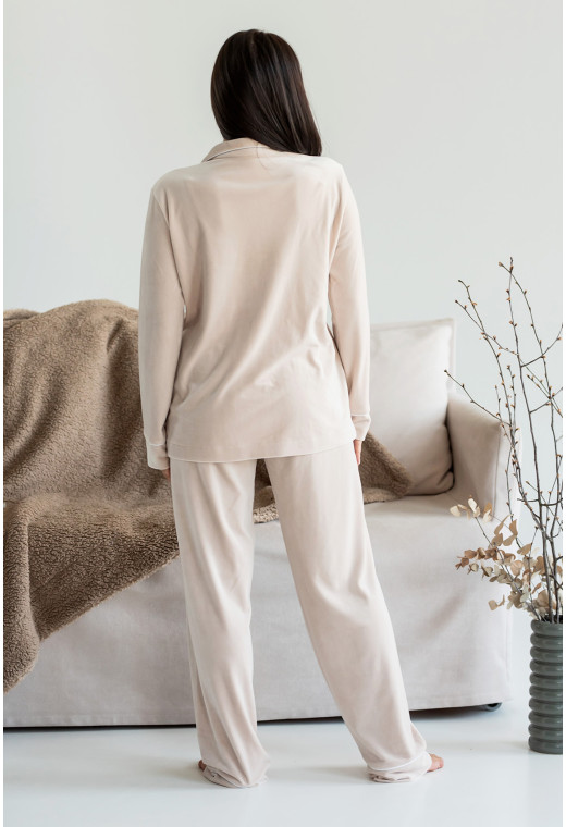 Бежевый костюм кант на пуговицах — 190019. Maritel. Изображенние 2 Бежевый костюм кант на пуговицах — 190019. Maritel. Изображенние 2