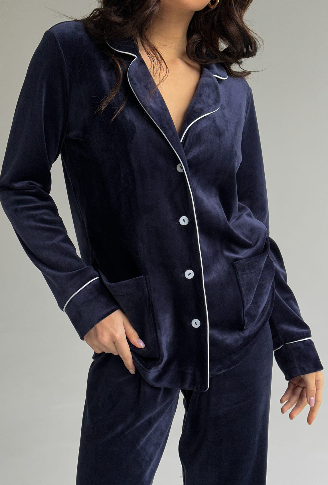 Синий костюм кант на пуговицах —  357897. Maritel. Изображенние 2 Синий костюм кант на пуговицах —  357897. Maritel. Изображенние 2