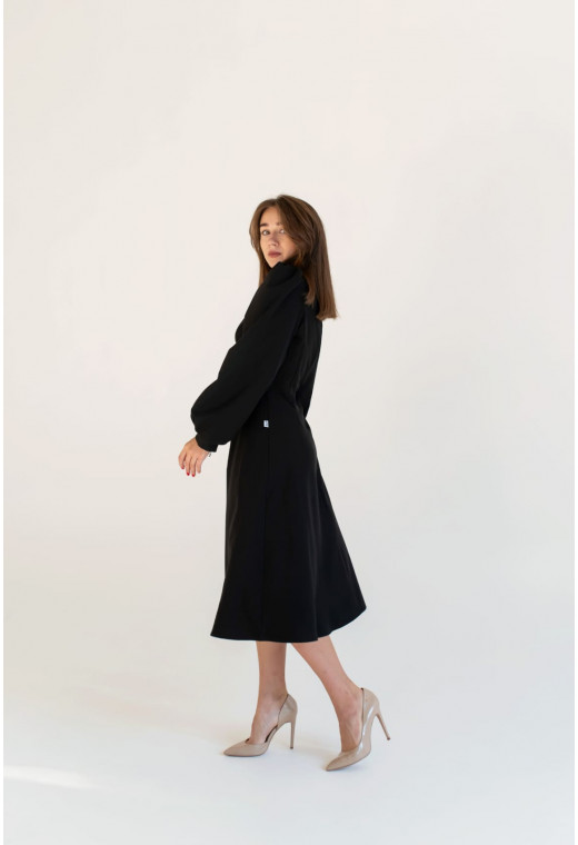 Чорна сукня каре довга. Maritel. Зображення 2 Чорна сукня каре довга. Maritel. Зображення 2