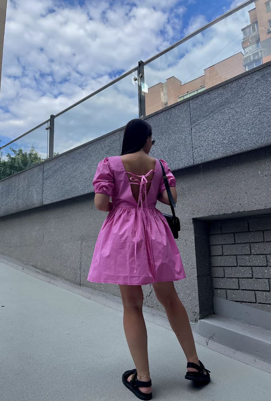 Розовое котоновое платье со шнуровкой —  768358. Maritel. Изображенние 1