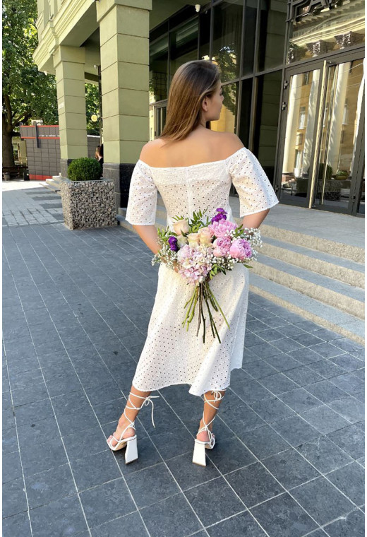 Длинное молочное платье прошва с крылышками — 896981. Maritel. Изображенние 2 Длинное молочное платье прошва с крылышками — 896981. Maritel. Изображенние 2