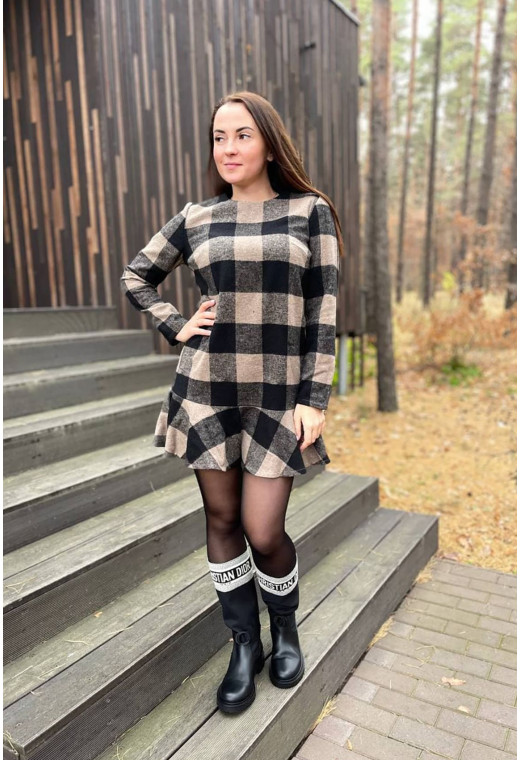 Коричневое платье в клетку — 546609. Maritel. Изображенние 1 Коричневое платье в клетку — 546609. Maritel. Изображенние 1